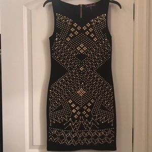 Almost Famous Size Medium Black and Gold dress